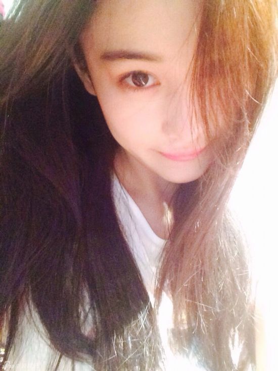 李小璐不雅视频牵出撞脸明星 杨颖姚笛邓家佳