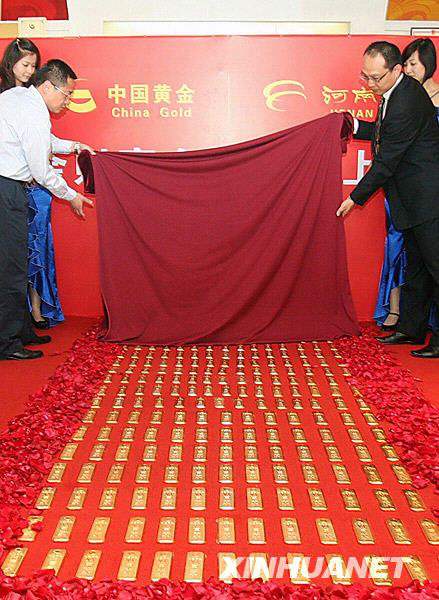 深圳内衣展黄金大道_深圳内衣展漂亮模特秀