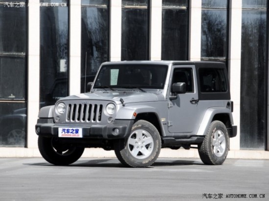 Jeep  2014 3.0L Ű Sahara