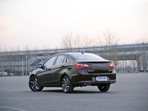 �������� V5���� 2014�� 1.5T �ֶ��ǿ���