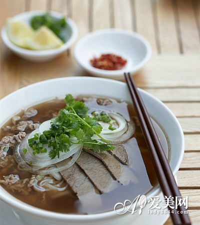 土豆+香蕉、鸡蛋+糖 这8对食物不宜同时吃