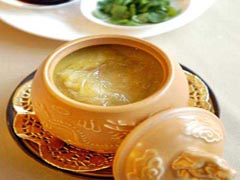 女性痛经怎么办? 10食物赶走 大姨妈 烦恼