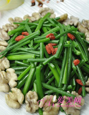 韭菜又名壮阳草 29种保健功效集锦