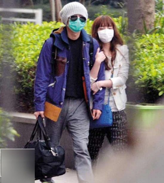 揭偷吃的男星 黄海波嫖娼陈浩民狼吻文章出轨