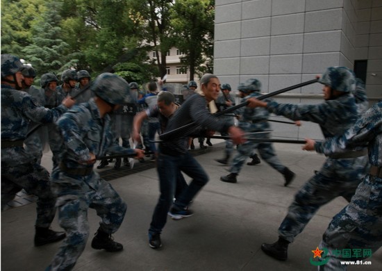台军基地深夜枪响事件，一哨兵中弹身亡