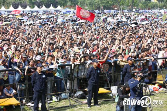 西安草莓音乐节圆满落幕 36组歌手high爆西安