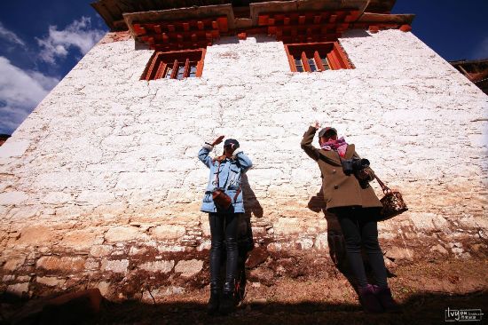 春末夏初 端午我们一起去到稻城亚丁