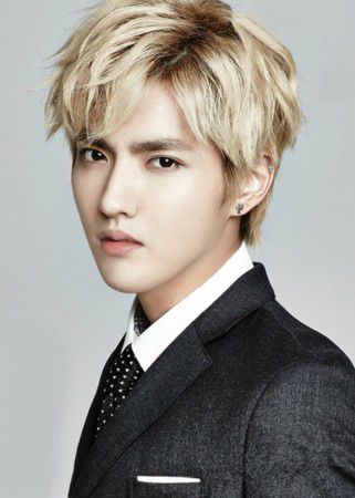 EXO吴亦凡吴亦凡解约细节大揭秘 网友:SM男