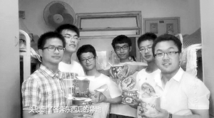 大学生制作泡面版高仿《舌尖2》走红 总导演回