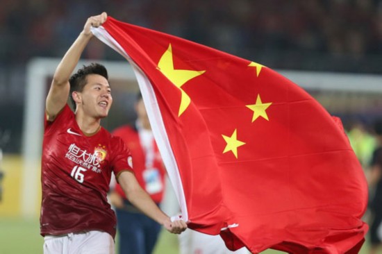 国脚叹女足工资仅600元 男足年薪可养整支女足