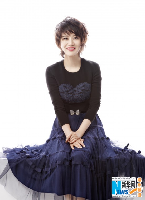 海清日系时尚写真 随性短发演绎清新韵味