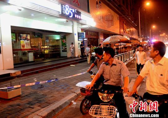 福建:福州街头发生砍人事件 目前造成2死1伤(组