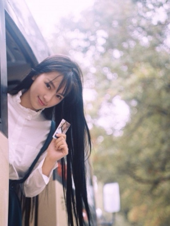 清华<em>校花</em>奶茶妹妹,北影<em>校花</em>李依伊