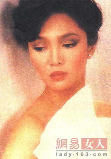 模 李心洁周慧敏钟丽缇 女神为啥敌不过嫩<em>妹</em>(图