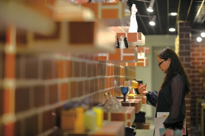 北京将实时发布地铁拥挤度 分红黄绿三级模式