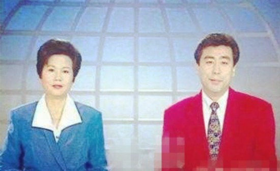 新闻联播老主播张宏民早年帅气旧照4