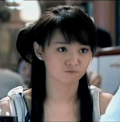 扒校花女星上位路 小雪杨紫交富豪男友