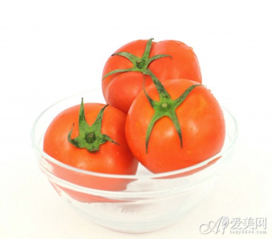 晚上多吃4种强效排毒减肥食品 减掉多余赘肉