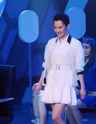 许晴唐嫣崩溃大哭 盘点明星情绪失控瞬间