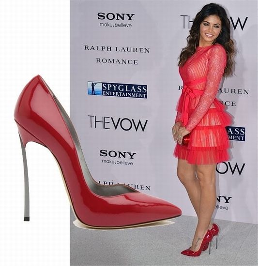 �@Jenna Dewan
