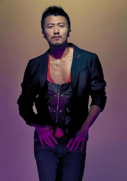 何炅167谢霆锋169黄晓明170 男星真实身高大