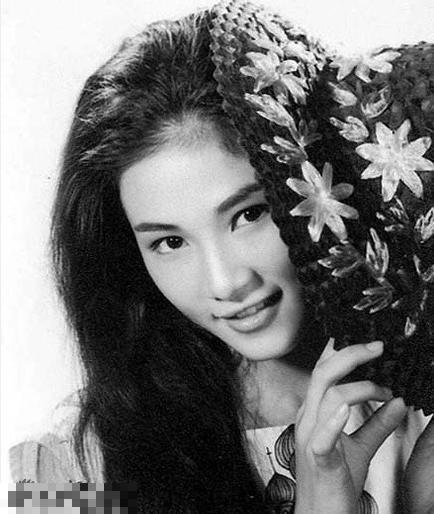 周海媚王祖贤李嘉欣钟楚红 盘点老牌女神巅峰期美照