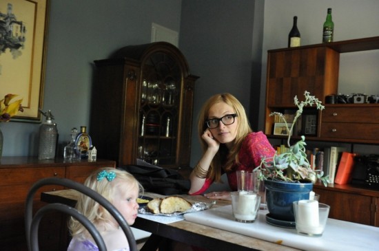 摄影师实拍世界各地孕产妇的分娩照片(组图)