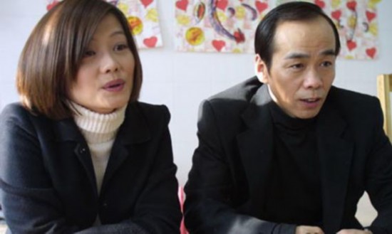 揭嫁伪富豪女星现状:小S陷官司 刘涛复出养家