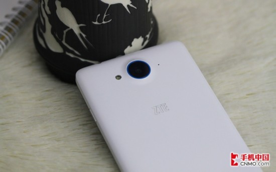 5英寸青春版安卓新机 中兴红牛V5图赏【18】