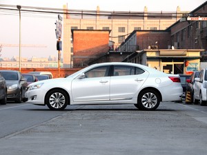   2013 2.0L Զ V