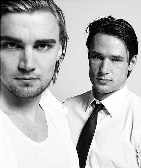 德国队世界杯正装出炉 标配男模迷翻网友