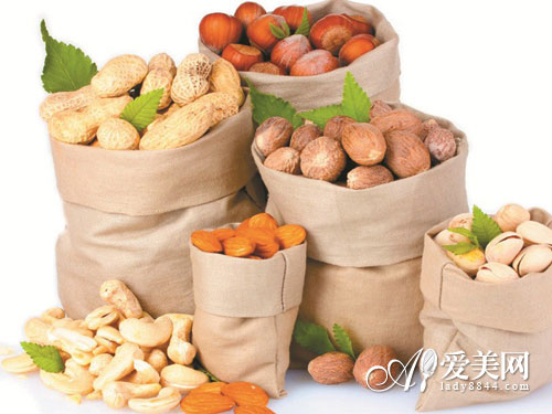 女人多吃7种坚果 保你40岁不做黄脸婆