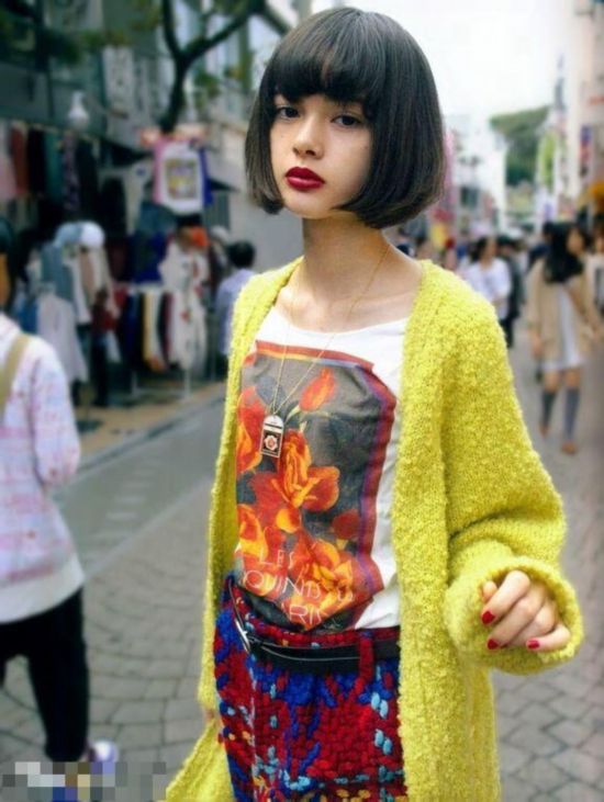 日美混血嫩模网络爆红 五官精致被赞日版赫本