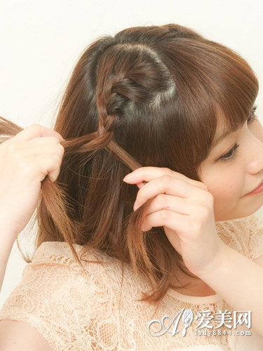 爱心短发编发DIY 甜美浪漫秒杀眼球- Micro Re