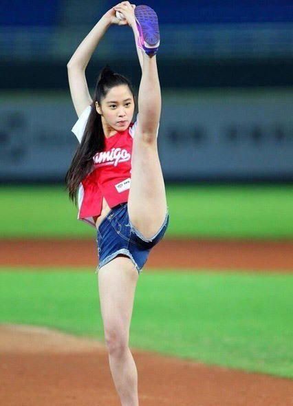 欧阳娜娜性感私人照_杨幂性感喷血照_林志玲性感 ...
