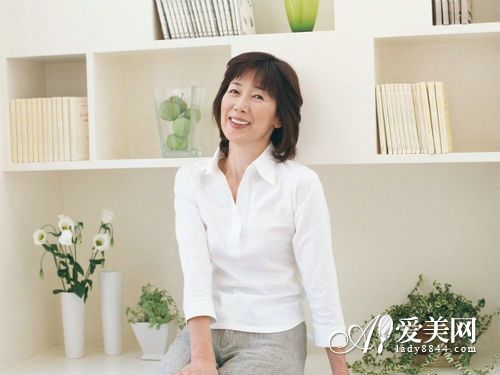 <em>女性</em>养生:<em>更年期</em>常吃6种食物 <em>改善</em>不适症状--人