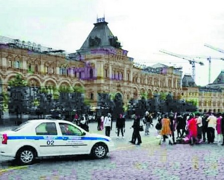 中国大妈莫斯科跳广场舞 网友调侃:下一战是火