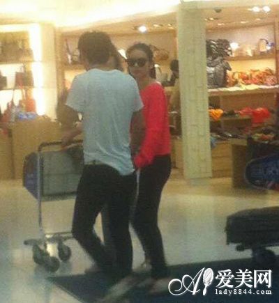  �������ӹb�ڦ�ݲy ���e�ʱ��^�U 