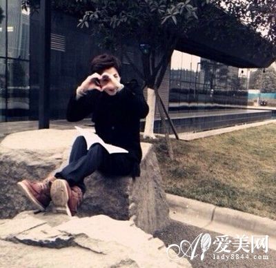  �������ӹb�ڦ�ݲy ���e�ʱ��^�U 