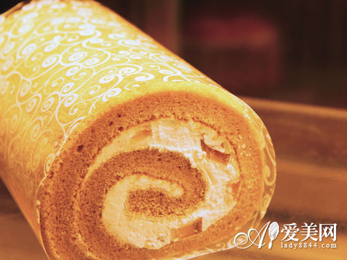 抗炎食物金字塔：减少身体炎症延b体育缓衰老(图1)