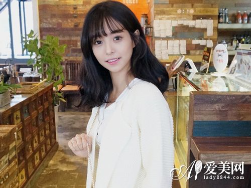 <em>营养不足</em>易白发 8个习惯让<em>头发</em>悄悄变白--健康