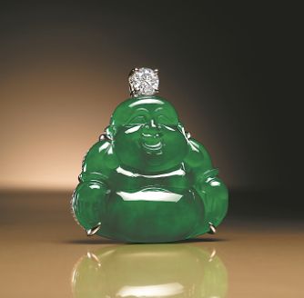 天然翡翠“弥勒佛”配钻石吊坠