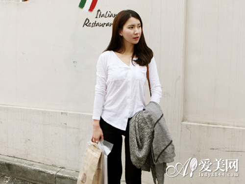 <em>营养不足</em>易白发 8个习惯让<em>头发</em>悄悄变白【2】