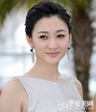  黄奕许晴 人生比戏还曲折的女明星 