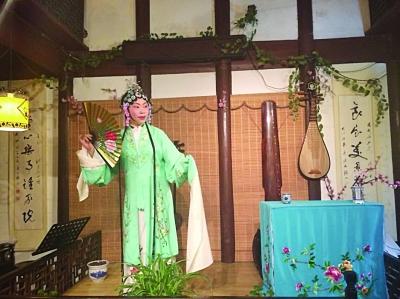 lemon米津玄师口琴谱-爱上昆曲这门艺术 平江路是苏州历史文化名街,全长1600 多米.沿着