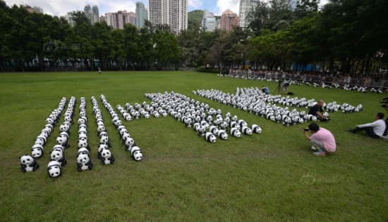 1600只纸制熊猫亮相香港维多利亚公园(图)【7】