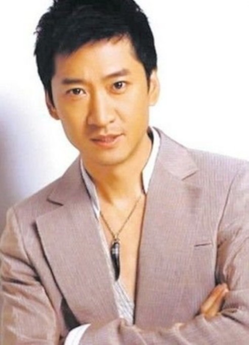 杨幂脚臭吴尊不洗澡 揭长得漂亮身体很臭的明