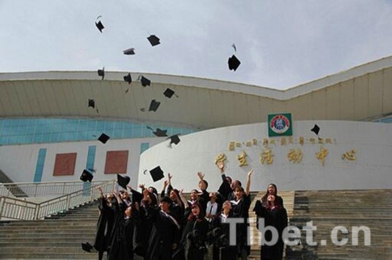 西藏大学毕业生择业多元化 50%以上愿到内地