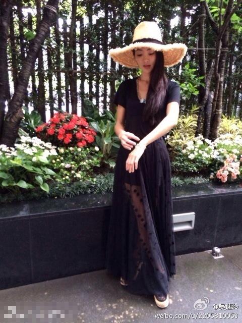 曹格爱妻吴速玲私照曝光 姐姐没随妈妈美貌