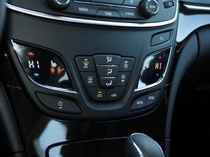 ͨñ  2014 2.0T GS˶